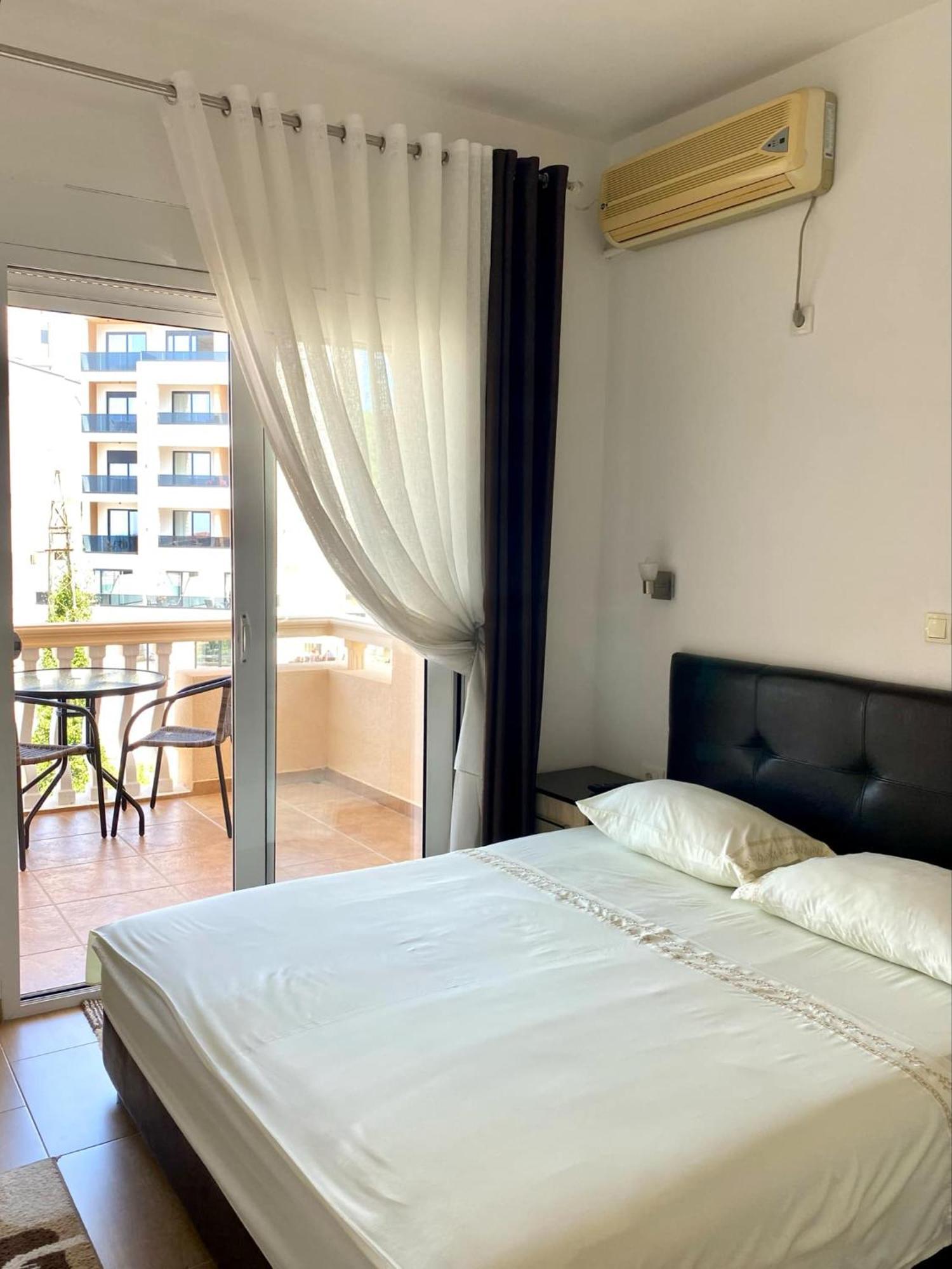 Dragovoja Lux Apartments & Rooms Улцин Екстериор снимка