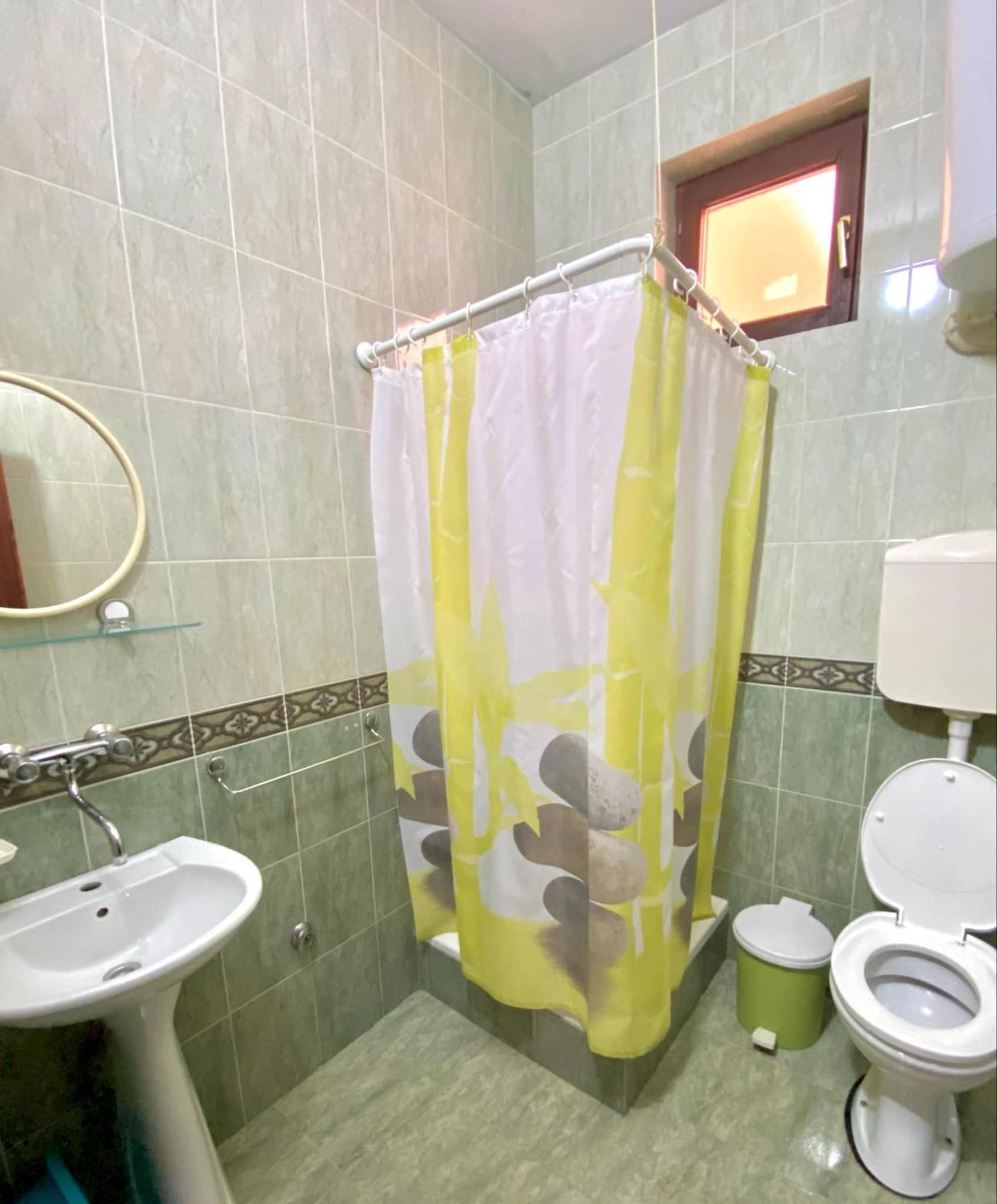 Dragovoja Lux Apartments & Rooms Улцин Екстериор снимка