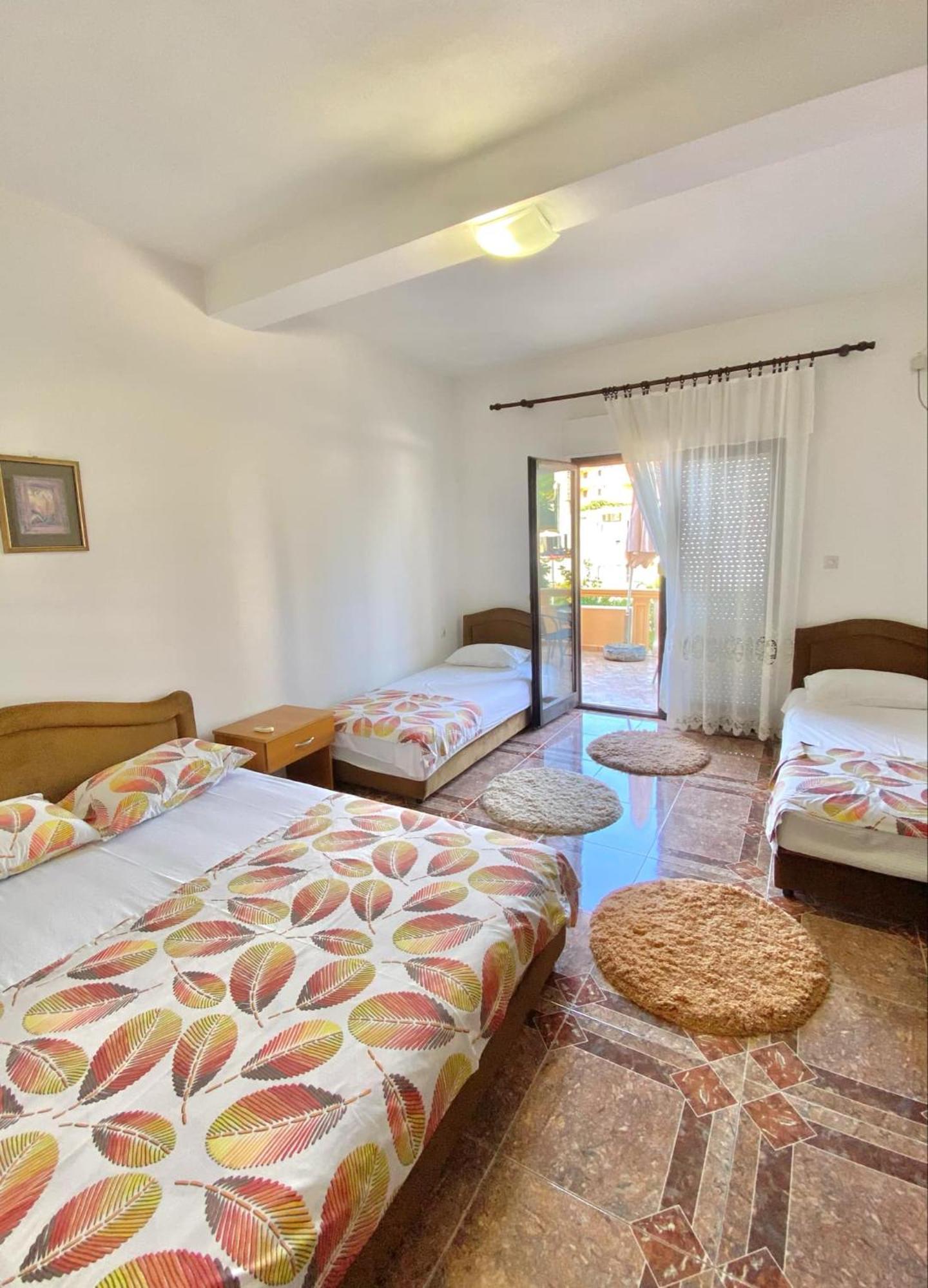 Dragovoja Lux Apartments & Rooms Улцин Екстериор снимка