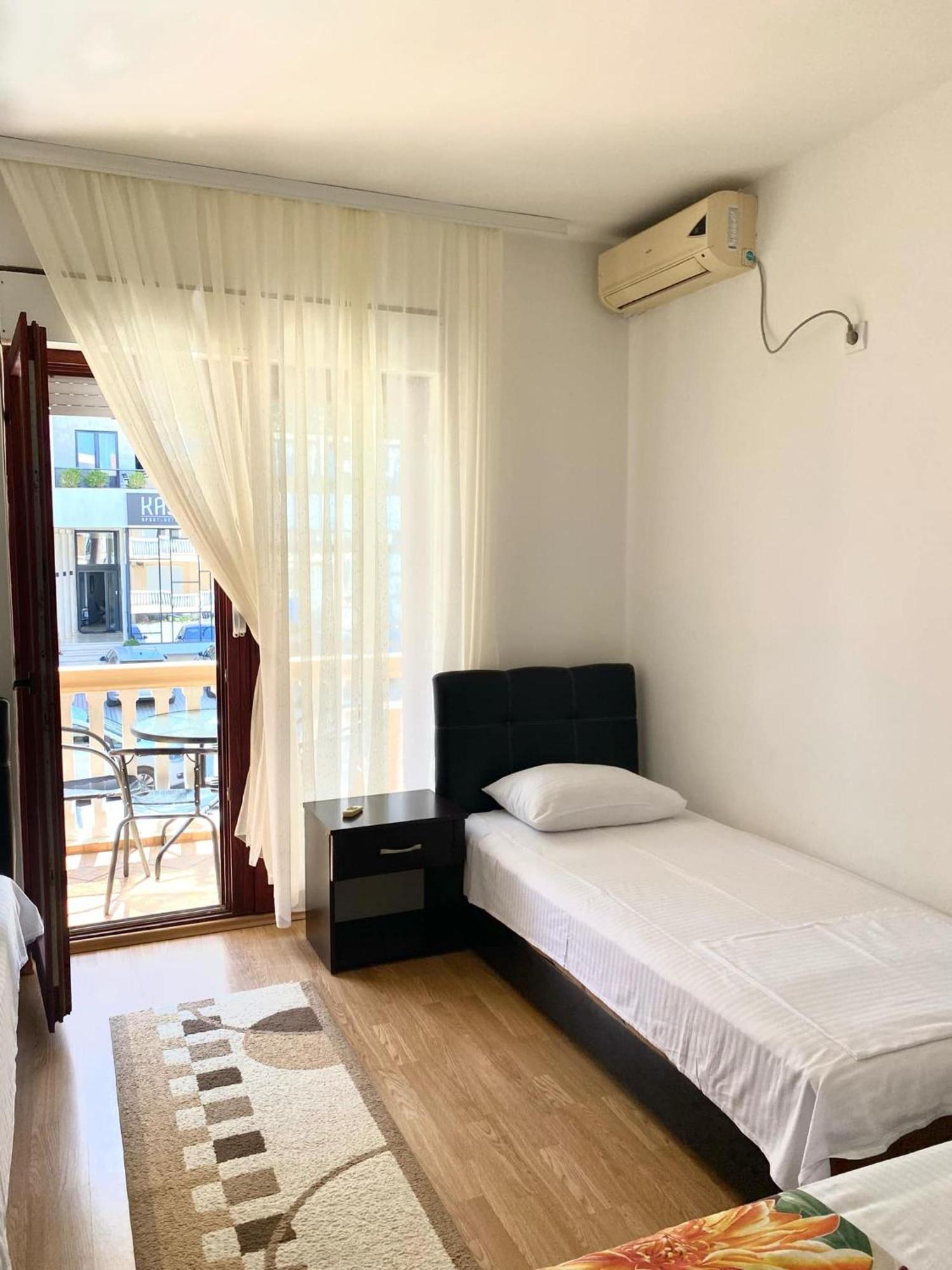Dragovoja Lux Apartments & Rooms Улцин Екстериор снимка