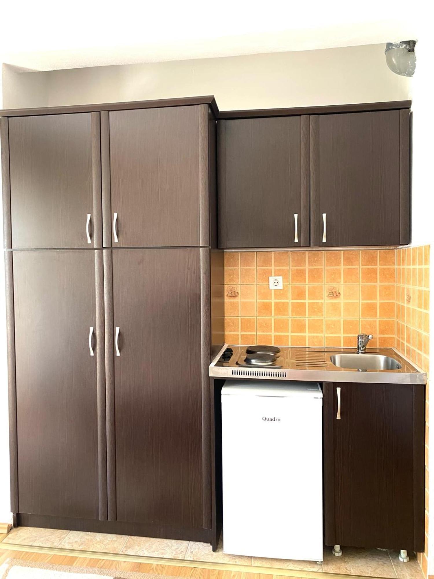 Dragovoja Lux Apartments & Rooms Улцин Екстериор снимка