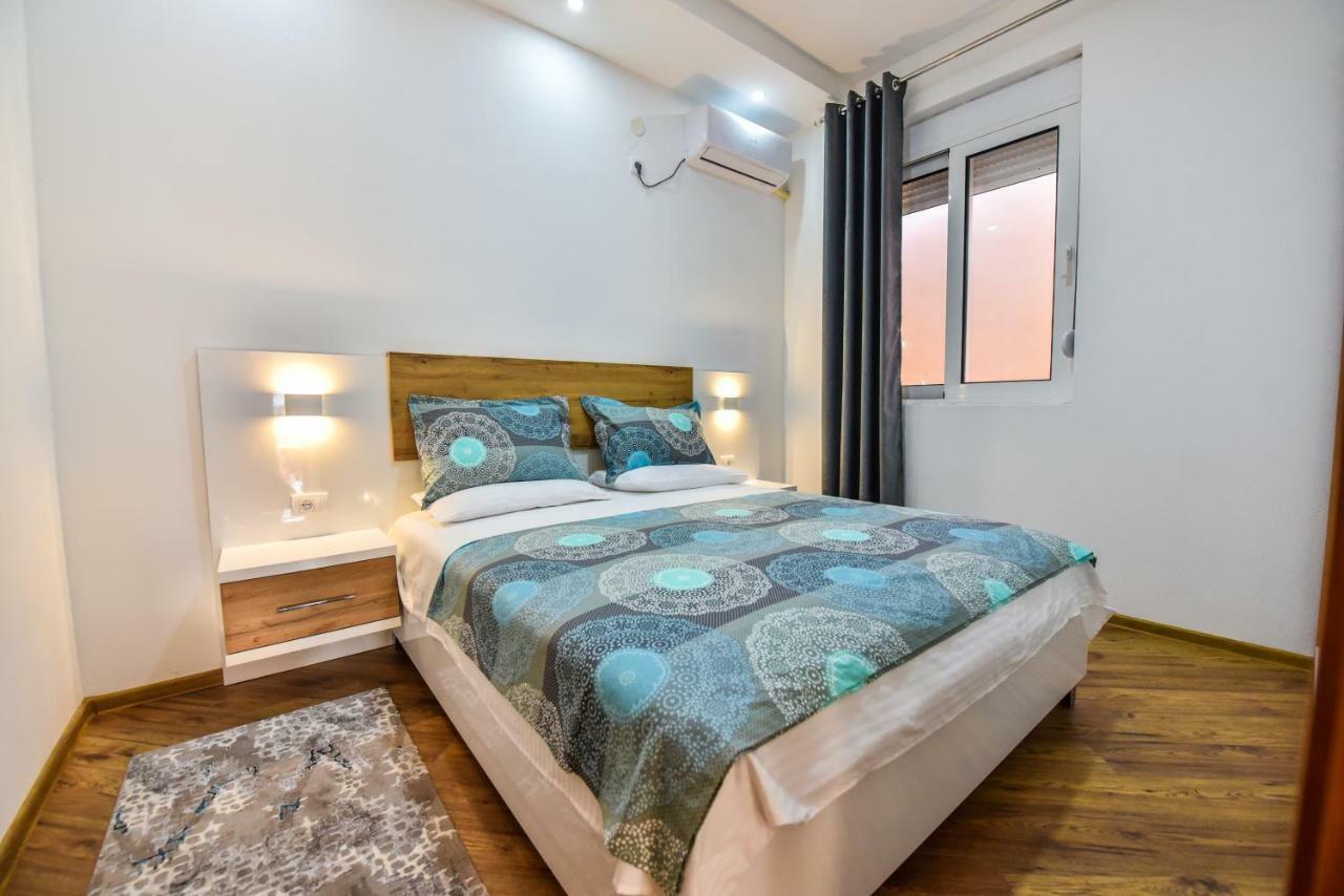 Dragovoja Lux Apartments & Rooms Улцин Екстериор снимка