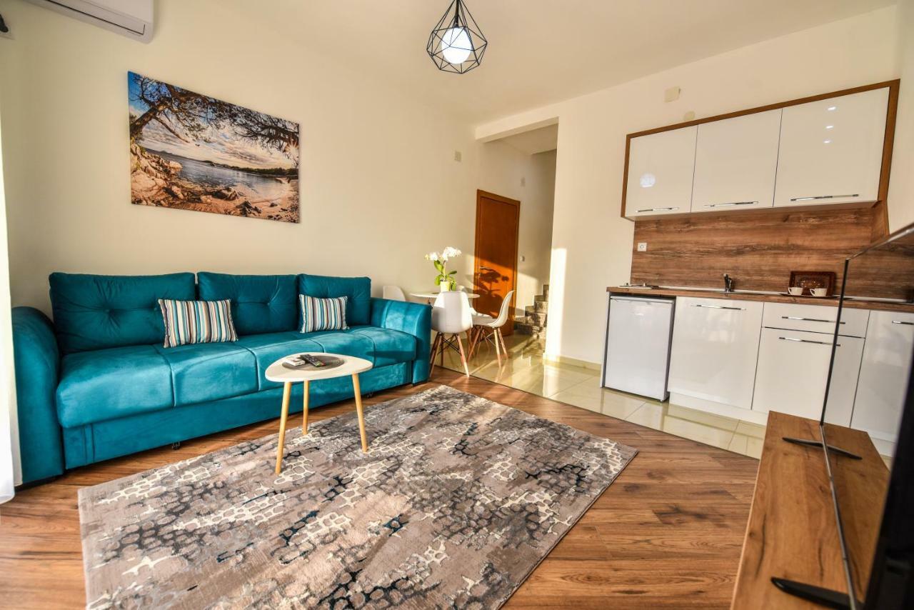 Dragovoja Lux Apartments & Rooms Улцин Екстериор снимка