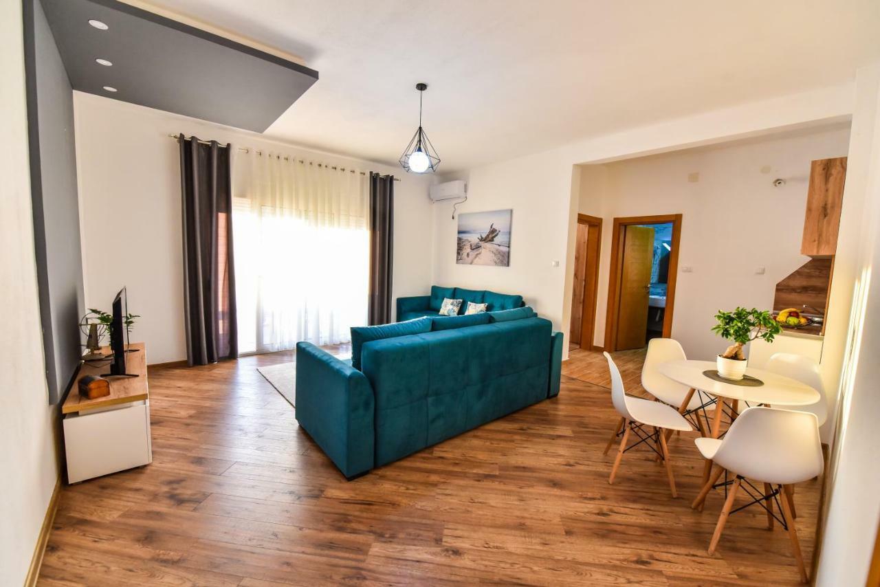 Dragovoja Lux Apartments & Rooms Улцин Екстериор снимка